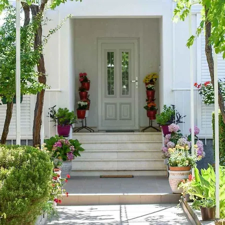 Beachfront In 54815 *