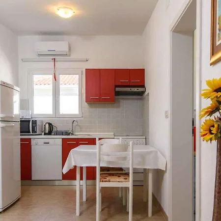Beachfront In 54815 Apartment