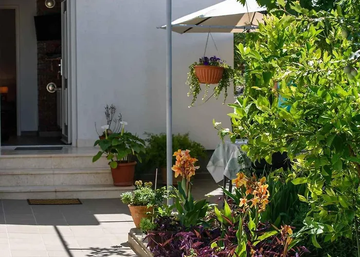 Beachfront In 54815 Appartement Trogir